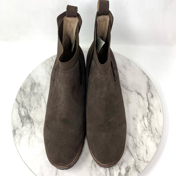 Blondo Dyme Waterproof Brown Suede Lug Sole Chelsea Boots 10 Classic Minimalist - Picture 6 of 16